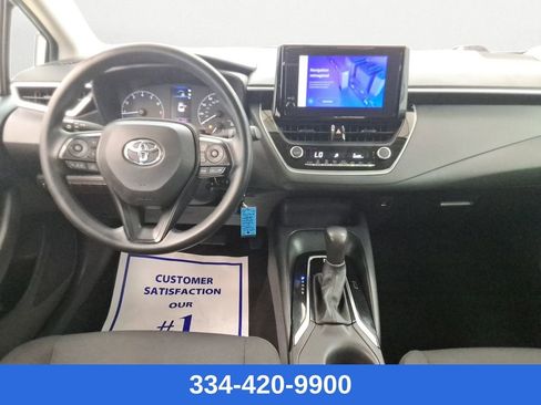 Used 2024 Toyota Corolla LE image 9