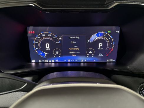 Used 2024 Chevrolet Colorado Z71 w/ Z71 Convenience Package 2 image 11