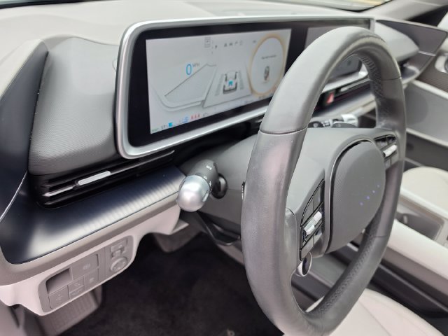Used 2023 Hyundai Ioniq 6 Limited AWD/4WD image 26