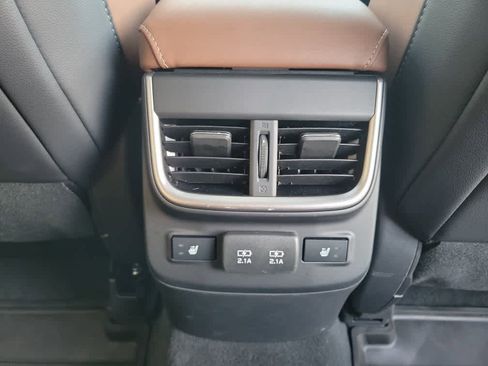 Used 2020 Subaru Outback Touring XT image 32