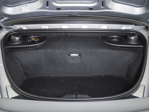 Used 2024 Porsche 718 Boxster RWD image 34