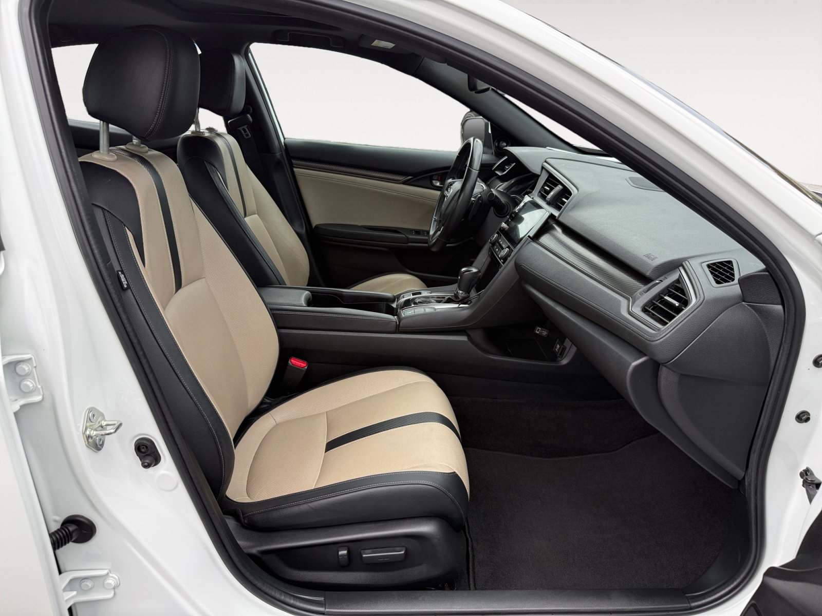 Certified 2019 Honda Civic Sport Touring image 19
