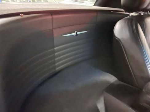 Used 2002 Ford Thunderbird image 41
