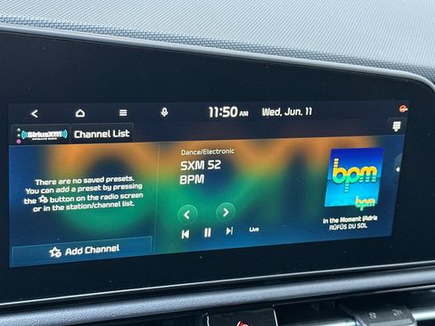 New 2025 Kia Niro EX image 14