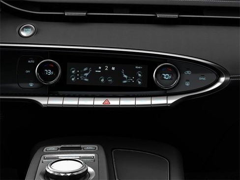 Used 2024 Genesis GV70 3.5T Sport w/ Sport Prestige Package image 15