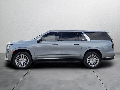 Used 2023 Cadillac Escalade ESV Premium Luxury RWD image 2