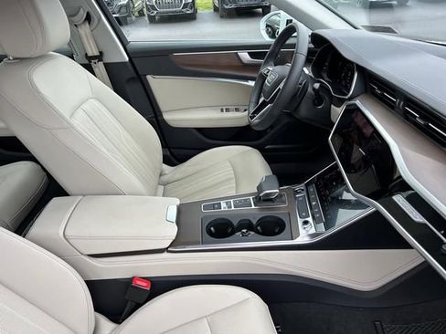 Used 2025 Audi A6 Premium Plus w/ Premium Plus Package AWD/4WD image 25