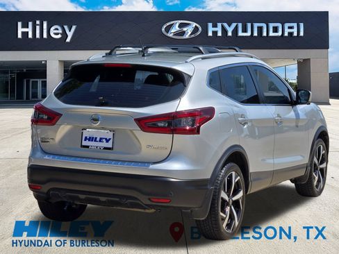 Used 2022 Nissan Rogue Sport SL AWD/4WD image 4