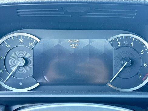 Used 2023 Land Rover Discovery S R-Dynamic image 13