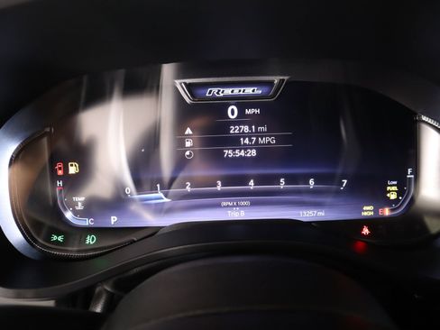 Used 2025 RAM 1500 Rebel w/ G/T Package image 4