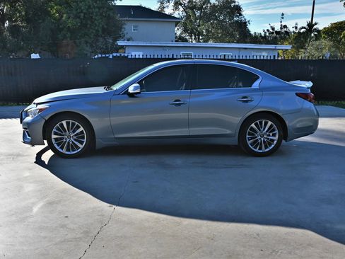Used 2019 INFINITI Q50 Luxe w/ Essential Package (3.0T Luxe) image 7