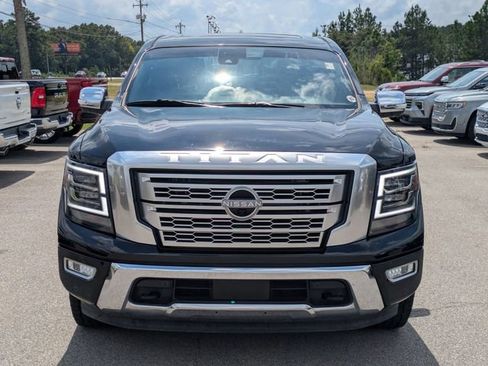 Used 2023 Nissan Titan Platinum Reserve w/ Moonroof Package RWD image 8