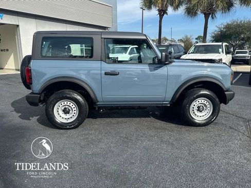 New 2025 Ford Bronco 2-Door AWD/4WD image 9