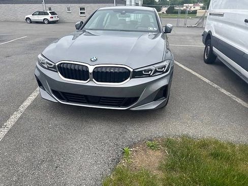 Certified 2025 BMW 330i xDrive Sedan w/ Premium Package AWD/4WD image 2
