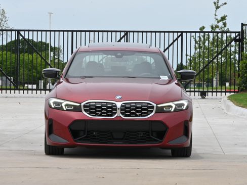 Certified 2025 BMW M340i RWD image 3