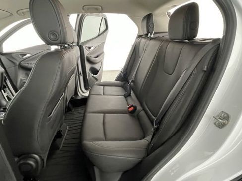 Used 2024 Buick Encore GX Sport Touring image 43