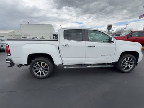 Used 2021 GMC Canyon Denali AWD/4WD image 9