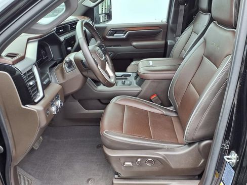 Used 2024 GMC Sierra 2500 Denali w/ Technology Package AWD/4WD image 20