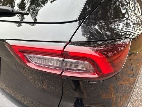 Used 2025 Ford Escape ST-Line image 14