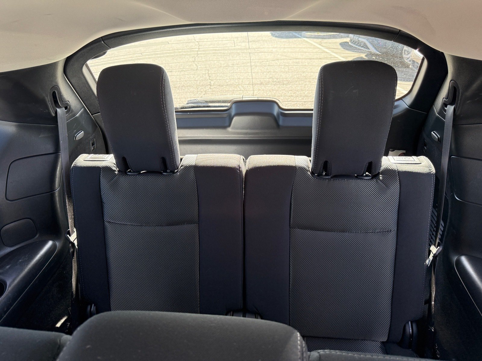 Used 2020 Nissan Pathfinder S AWD/4WD image 29