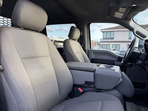 Used 2020 Ford F550 XLT image 29