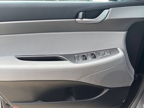 Used 2025 Hyundai Palisade SEL FWD image 18
