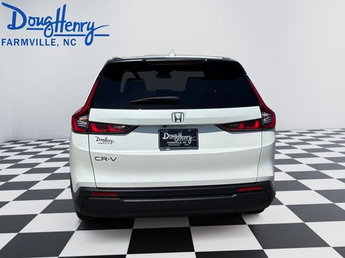Used 2025 Honda CR-V LX image 4