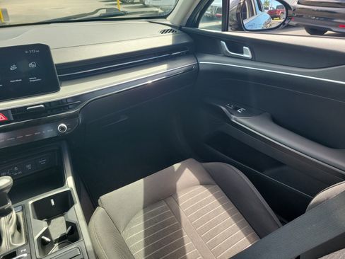 Used 2025 Kia K5 LXS image 17