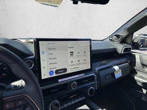 New 2025 Toyota 4Runner Limited image 13