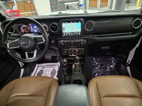 Certified 2020 Jeep Wrangler Unlimited Sahara image 36