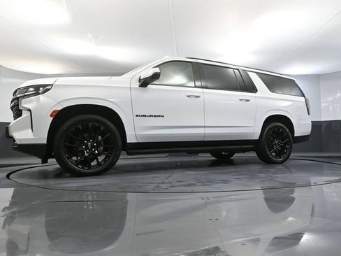 Used 2022 Chevrolet Suburban RST w/ Luxury Package AWD/4WD image 67