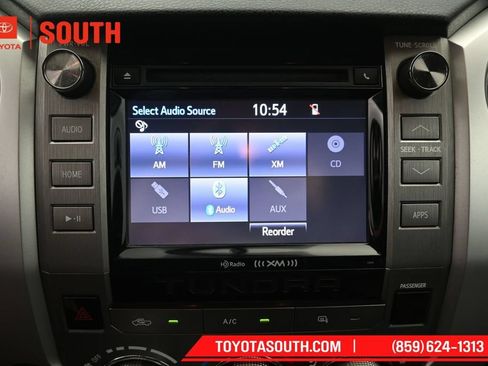 Used 2014 Toyota Tundra SR5 w/ SR5 Upgrade Package AWD/4WD image 14
