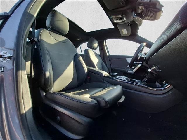 Used 2019 Mercedes-Benz A 220 4MATIC image 17