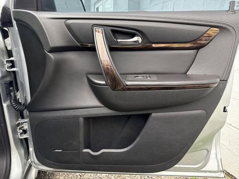Used 2015 GMC Acadia Denali AWD/4WD image 24