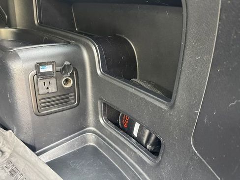 Used 2022 Toyota 4Runner SR5 Premium image 13