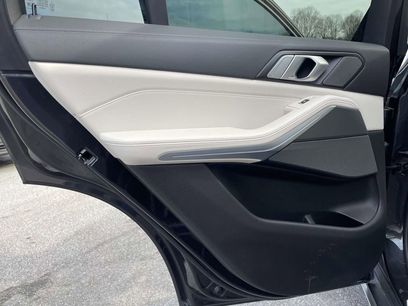 Used 2021 BMW X5 xDrive40i w/ Premium Package