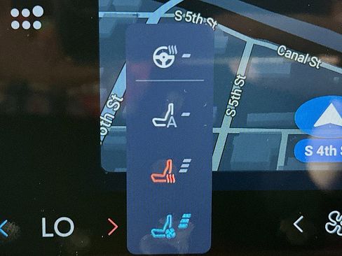 New 2025 Lincoln Aviator Reserve w/ Luxury Package image 23