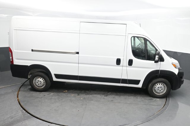 Used 2026 RAM ProMaster 2500 w/ Convenience Group FWD image 27