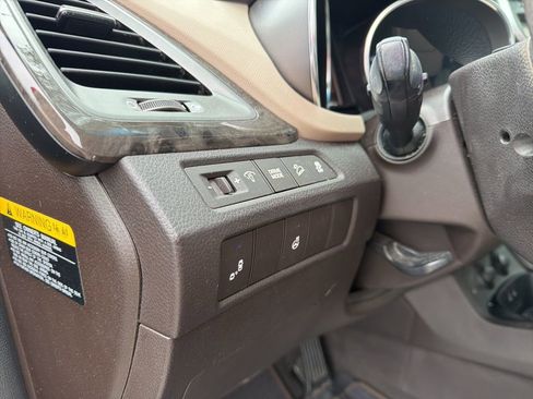 Used 2017 Hyundai Santa Fe Sport w/ 2.4L Tech Package 04 image 16