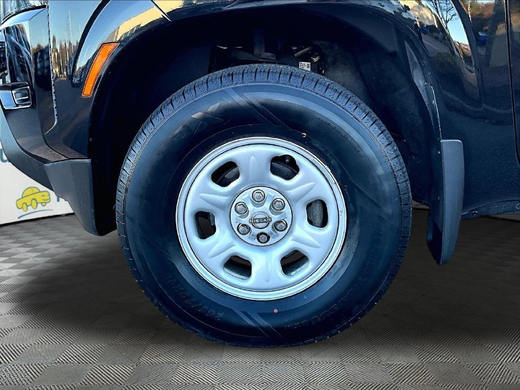 Used 2023 Nissan Frontier S AWD/4WD image 7