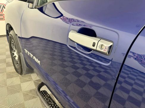 Used 2021 Nissan Titan SV w/ SV Convenience Package AWD/4WD image 25