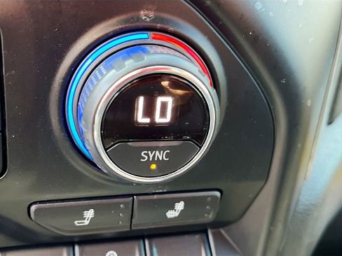 Used 2021 Chevrolet Silverado 1500 LT Trail Boss w/ Convenience Package II image 20