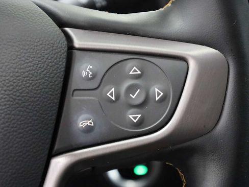 Used 2023 GMC Terrain AT4 w/ Tech Package AWD/4WD image 25