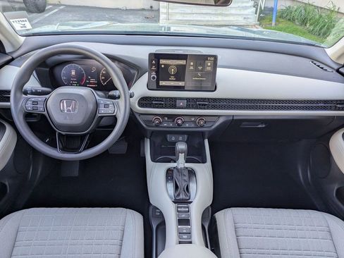 Certified 2026 Honda HR-V LX image 13