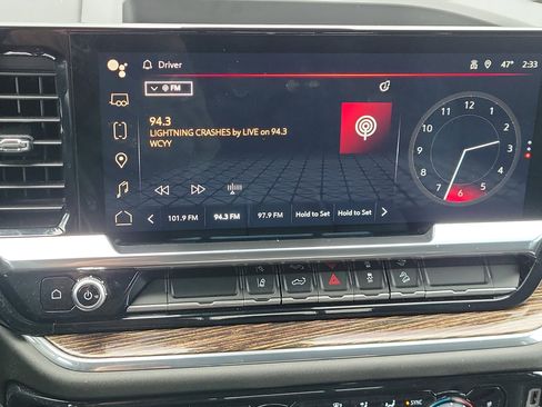 Used 2024 GMC Sierra 2500 SLE w/ SLE Value Package; image 25