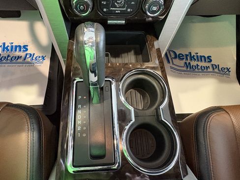 Used 2014 Ford F150 Platinum image 21