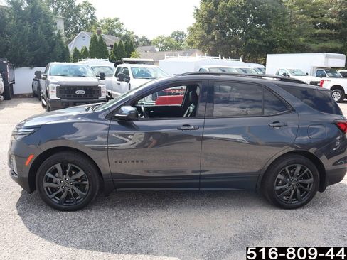 Used 2022 Chevrolet Equinox RS image 9