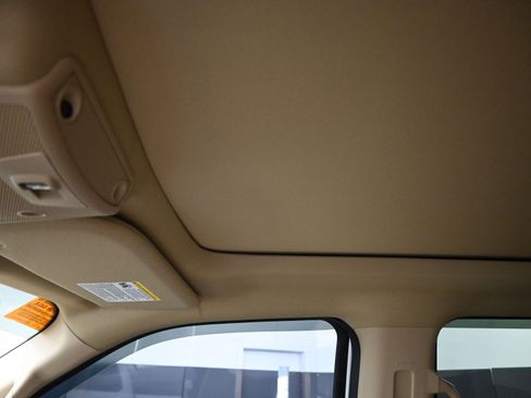 Used 2018 Ford F150 Lariat w/ Equipment Group 502A Luxury image 12