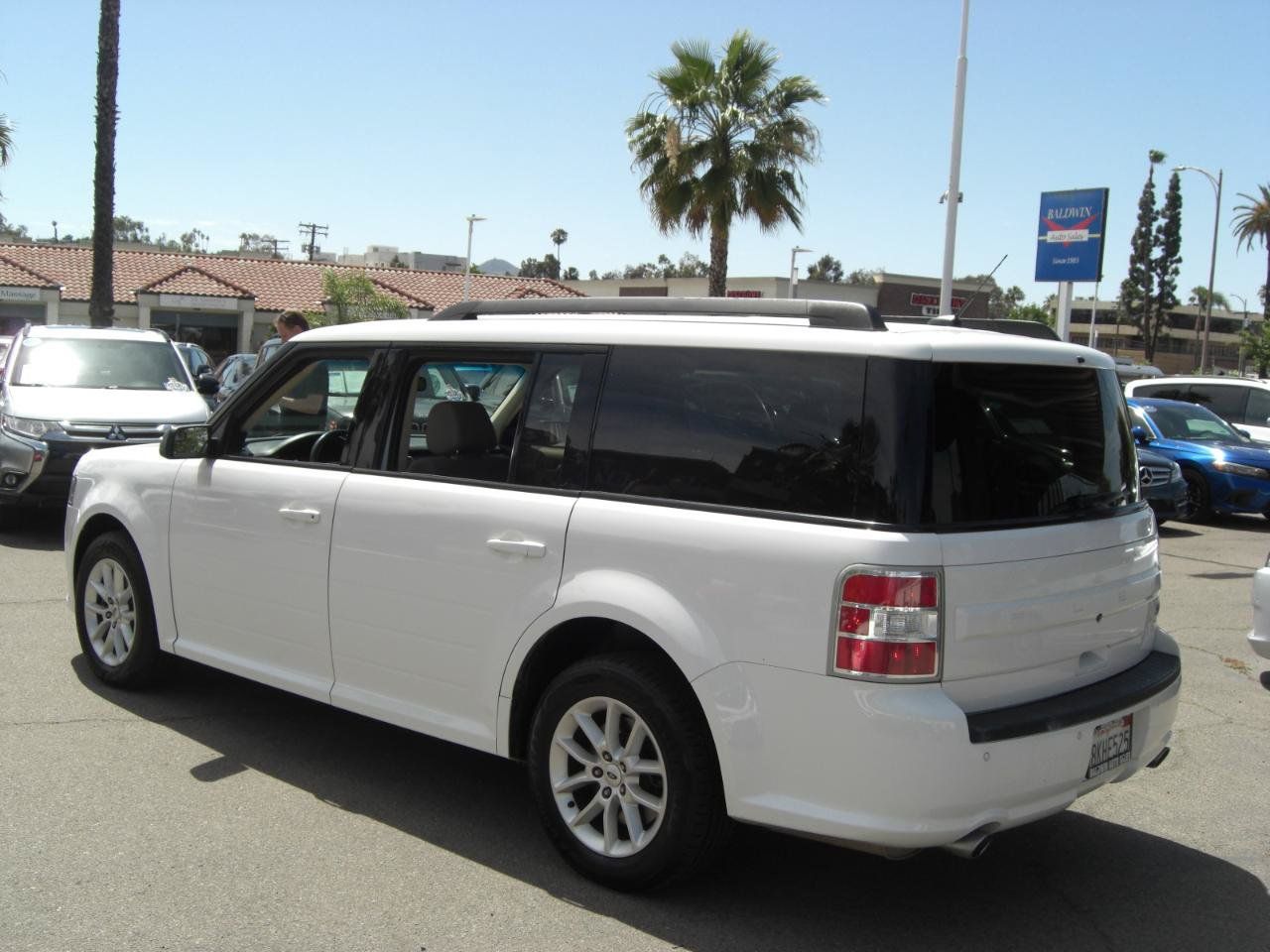 Used 2019 Ford Flex SE FWD image 24
