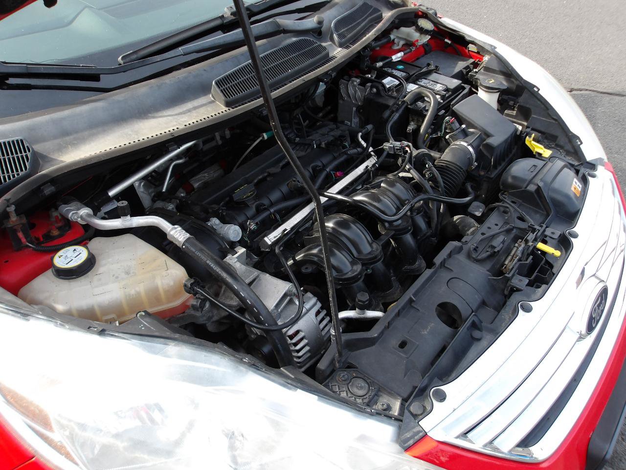 Used 2013 Ford Fiesta SE FWD image 19